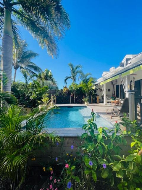 Hébergement de vacances Malanga, Coin De Paradis ! *